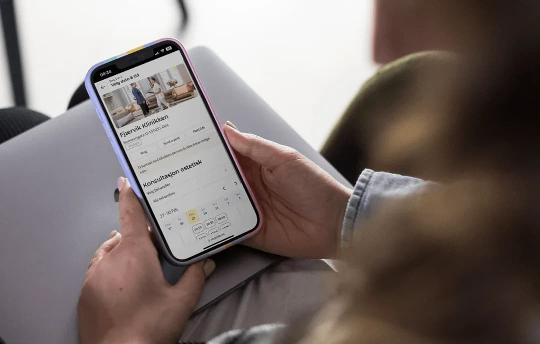 Pasient bruker MyAnita på mobilen